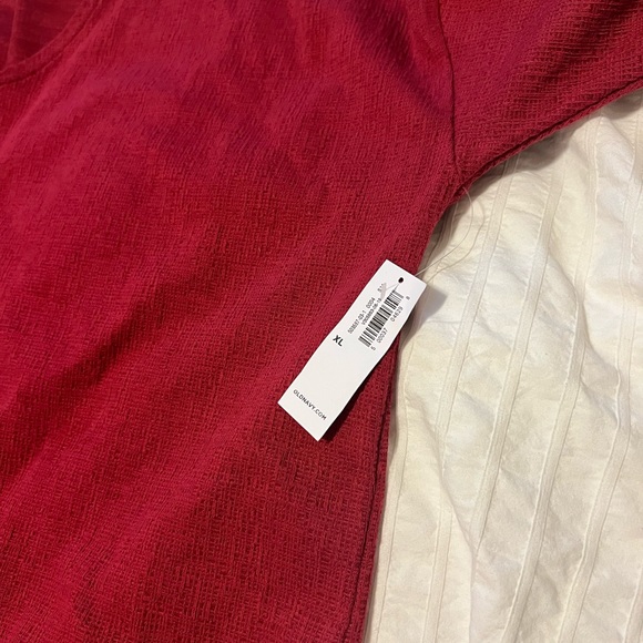 Red, 3/4 length sleeve shirt with tie waist, NWT, Old Navy - Picture 6 of 7